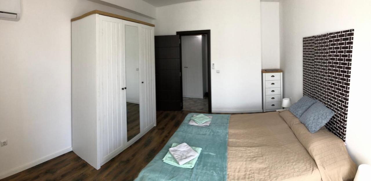 Sunny Shore Burgas Apartment Esterno foto